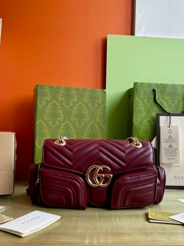 Gucci GG Marmont Small Multi-Pocket Bag